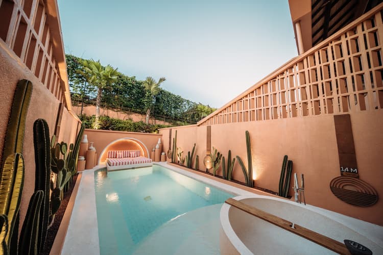 Cyrus Villa, photo 5