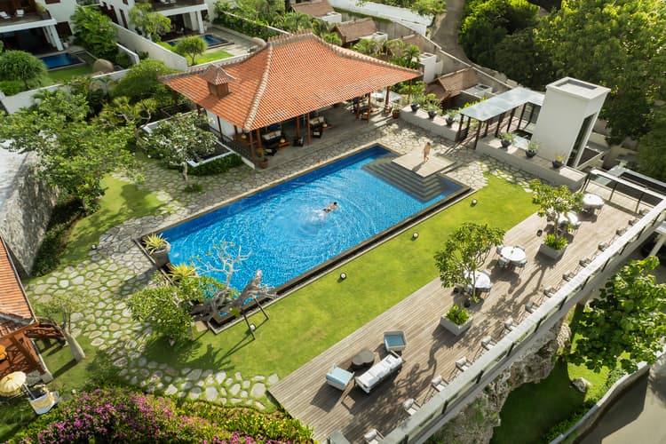 Villa Tulou, photo 1