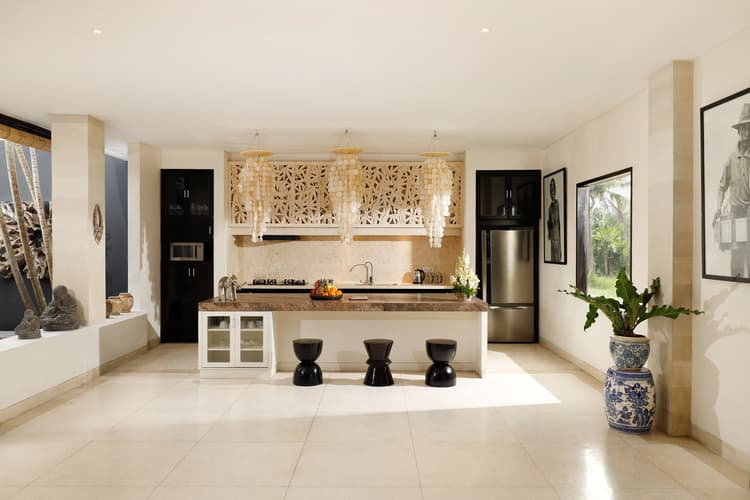 Black Beach Villa, photo 11